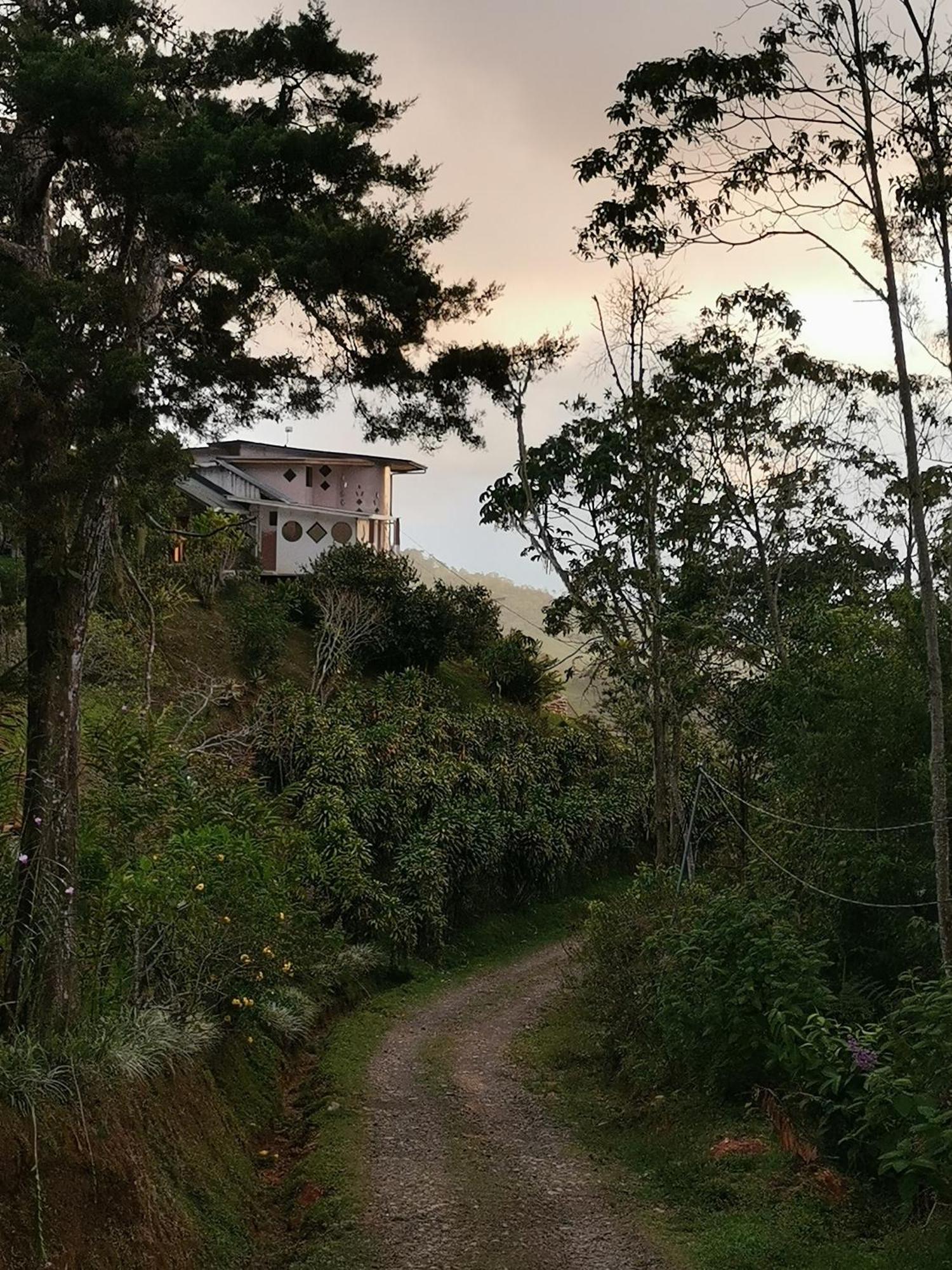 La Cima Del Mundo Villa Chimirol Bagian luar foto