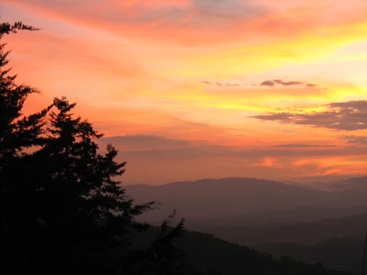 La Cima Del Mundo Villa Chimirol Bagian luar foto